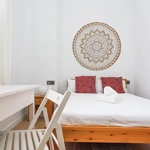  Appartamento Oasis In The Heart Of - 2 Bedroom With Free Parking